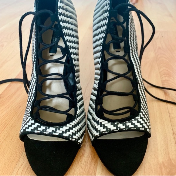 Zara Black & White Woven Houndstooth Lace Up Heels - Picture 2 of 8